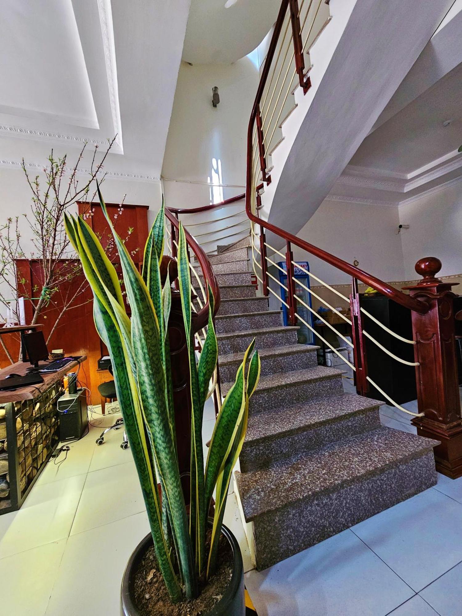 Frontier Hostel & Tours Diện Biên Phủ Exterior foto