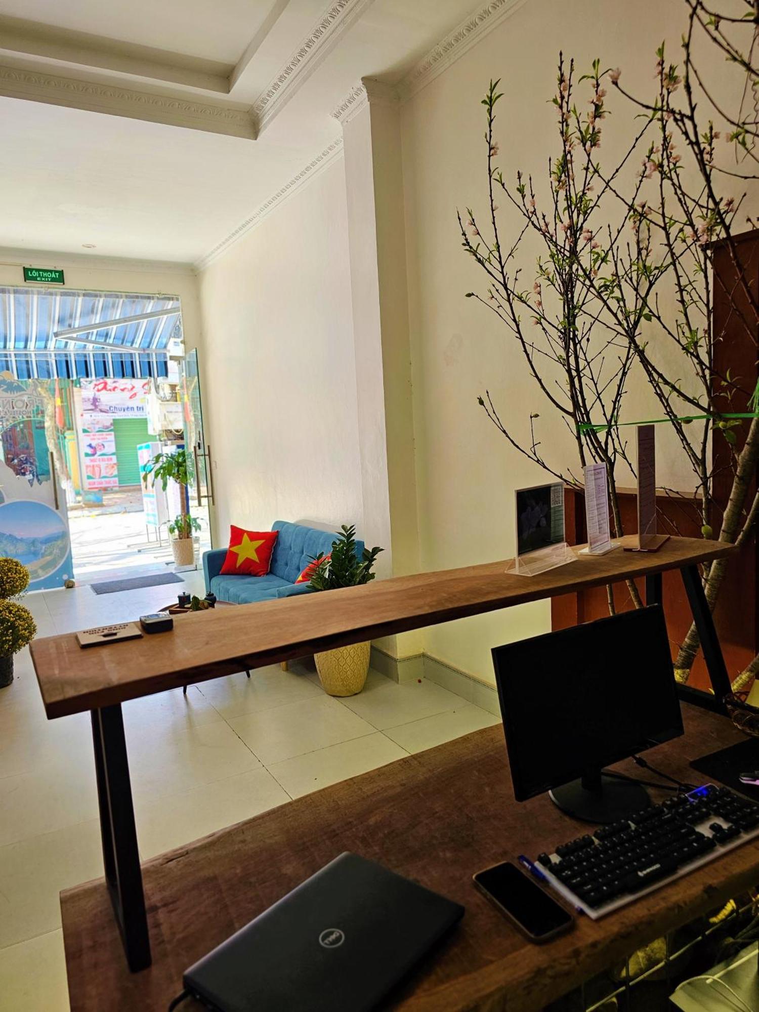 Frontier Hostel & Tours Diện Biên Phủ Exterior foto